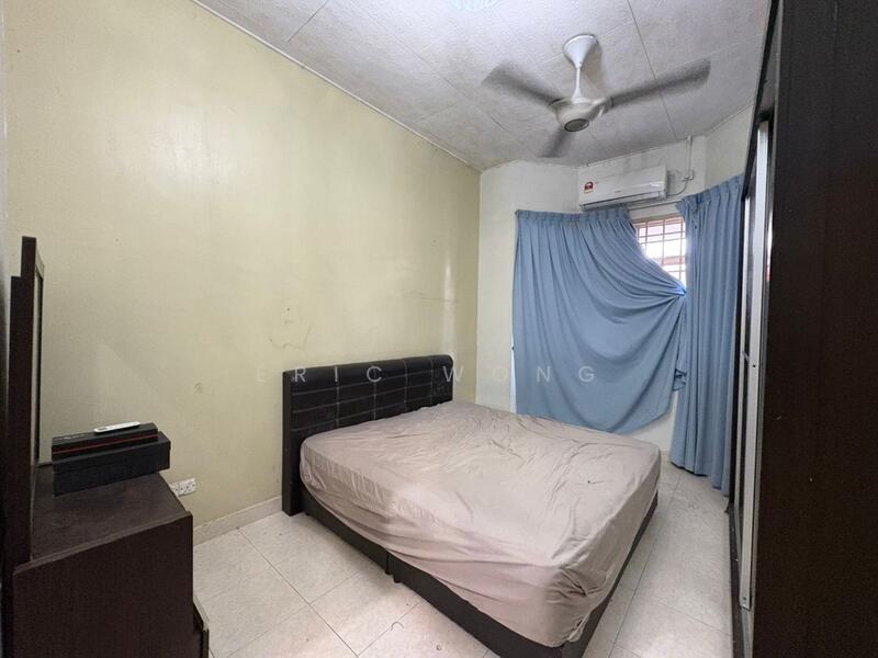 For Sale - TAMAN KEMPAS INDAH