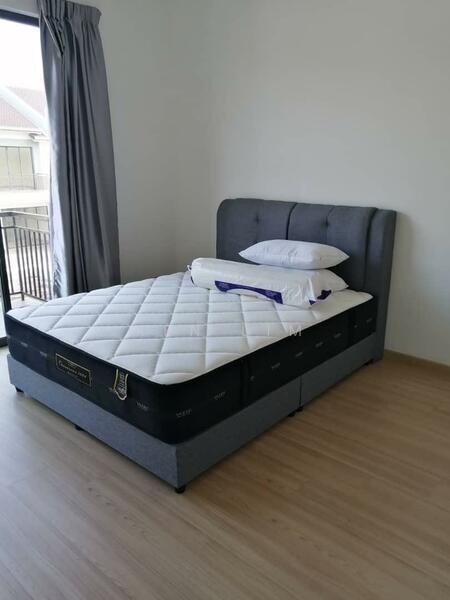 2-storey Terraced House for Rent in Semenyih (Selangor) - Ken Lim - Bedroom 1 - PropertyGuru.com.my