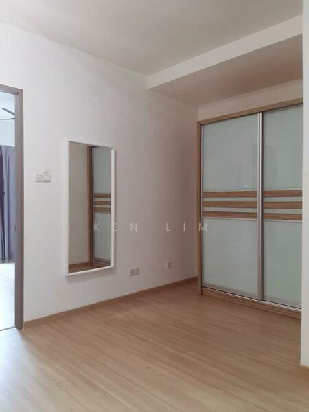 2-storey Terraced House for Rent in Semenyih (Selangor) - Ken Lim - Wardrobe - PropertyGuru.com.my