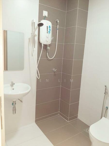 2-storey Terraced House for Rent in Semenyih (Selangor) - Ken Lim - Bathroom - PropertyGuru.com.my