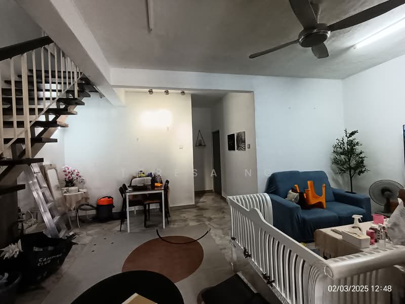 Rumah Teres 2-Tingkat untuk Dijual di Taman Bukit Mewah (Kajang) - Teresa Ng - Living Room - PropertyGuru.com.my