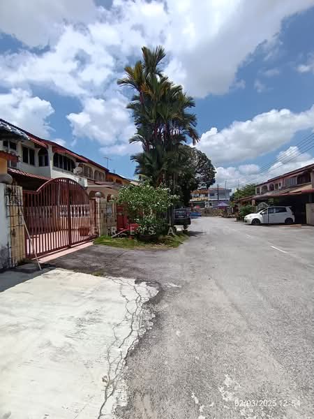 Rumah Teres 2-Tingkat untuk Dijual di Taman Bukit Mewah (Kajang) - Teresa Ng - Exterior - PropertyGuru.com.my