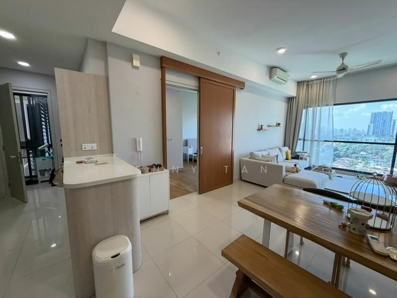 Service Residence for Sale at Cyperus @ Tropicana Gardens - Kenny Tan - Living Room - PropertyGuru.com.my