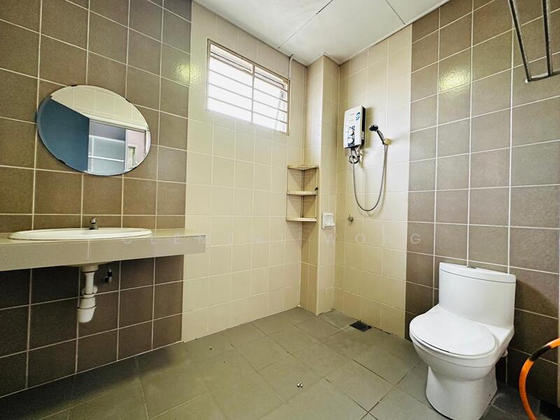 2-storey Terraced House for Sale in Rawang (Selangor) - Clement Wong - Bathroom - PropertyGuru.com.my