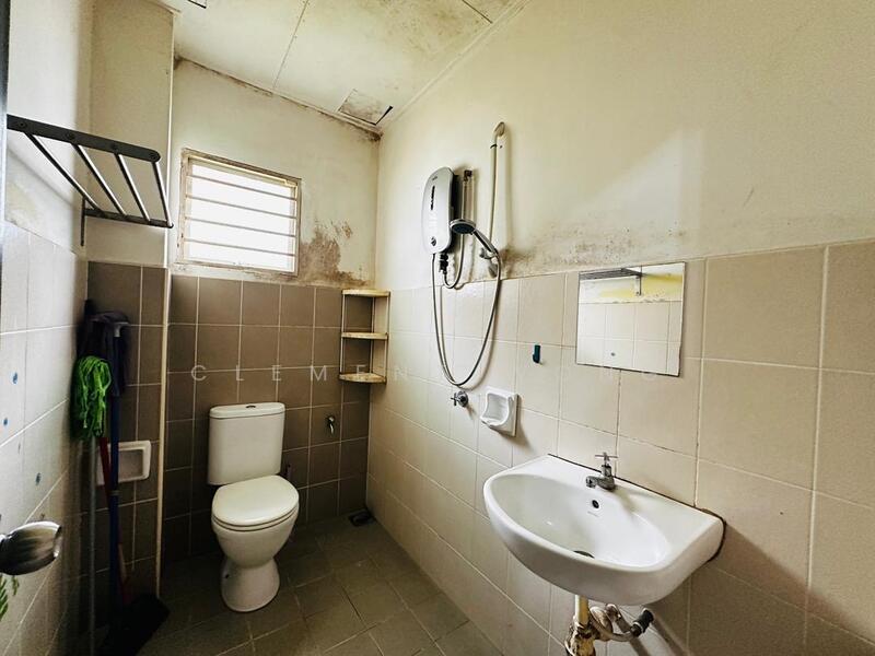 2-storey Terraced House for Sale in Rawang (Selangor) - Clement Wong - Bathroom - PropertyGuru.com.my