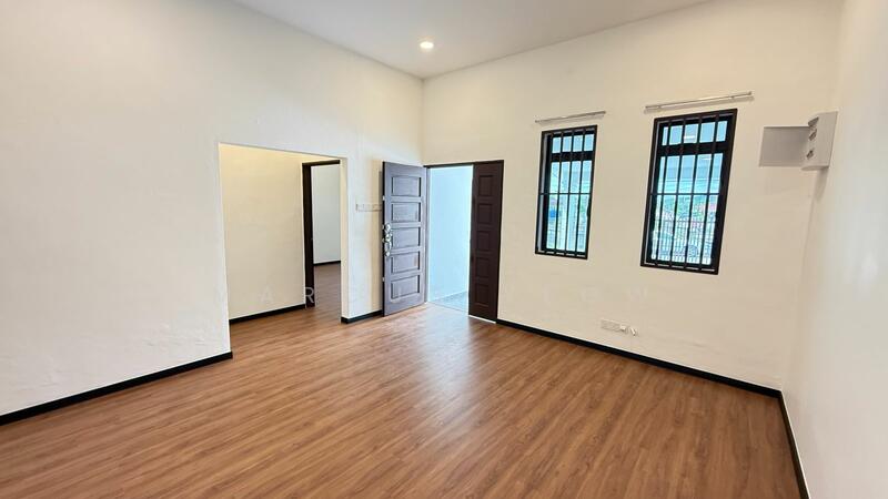 For Rent - Taman Rasah