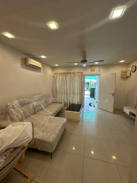 Terraced House for Sale in Puchong (Selangor) - Shirlee Toh - Living Room - PropertyGuru.com.my
