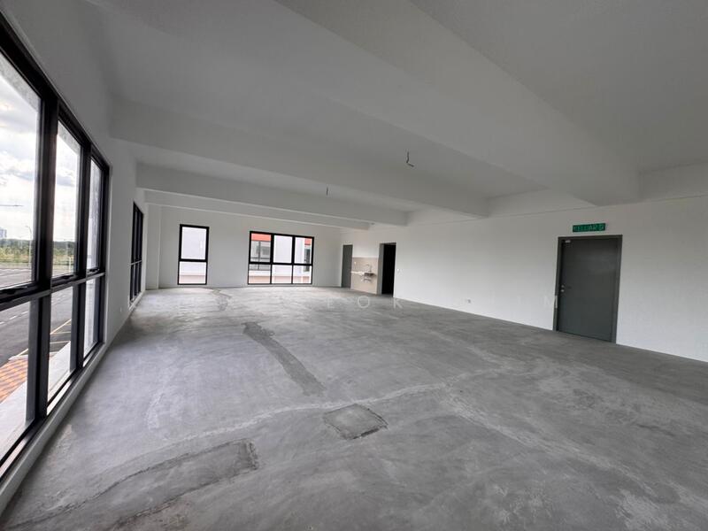 Shop for Rent in Bandar Rimbayu (Telok Panglima Garang) - KHOO GEOK SHIM - Interior - PropertyGuru.com.my