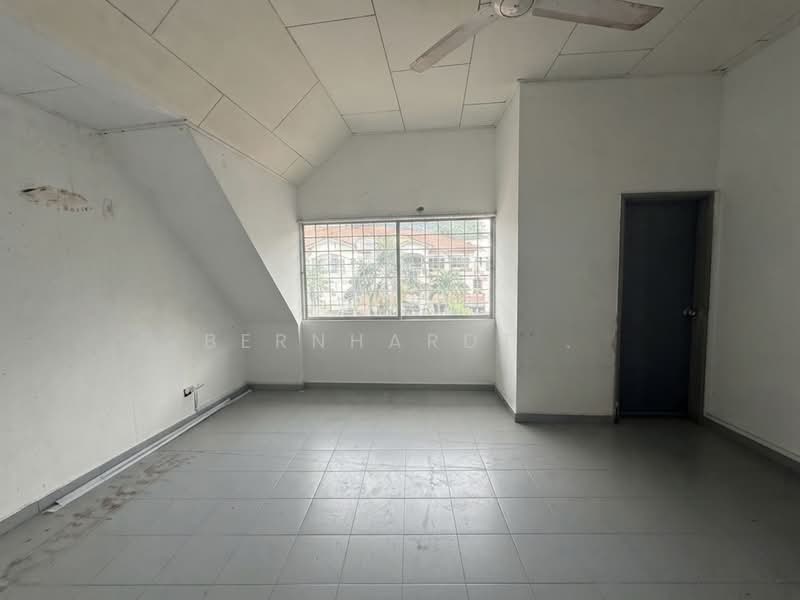 Rumah Teres untuk Dijual di Gasing Indah (Petaling Jaya) - Bernhardt . - PropertyGuru.com.my