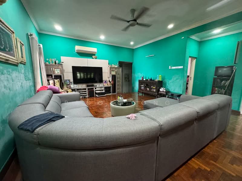 Bungalow House for Sale in Kota Damansara (Selangor) - Peggy Yong - Living Room - PropertyGuru.com.my