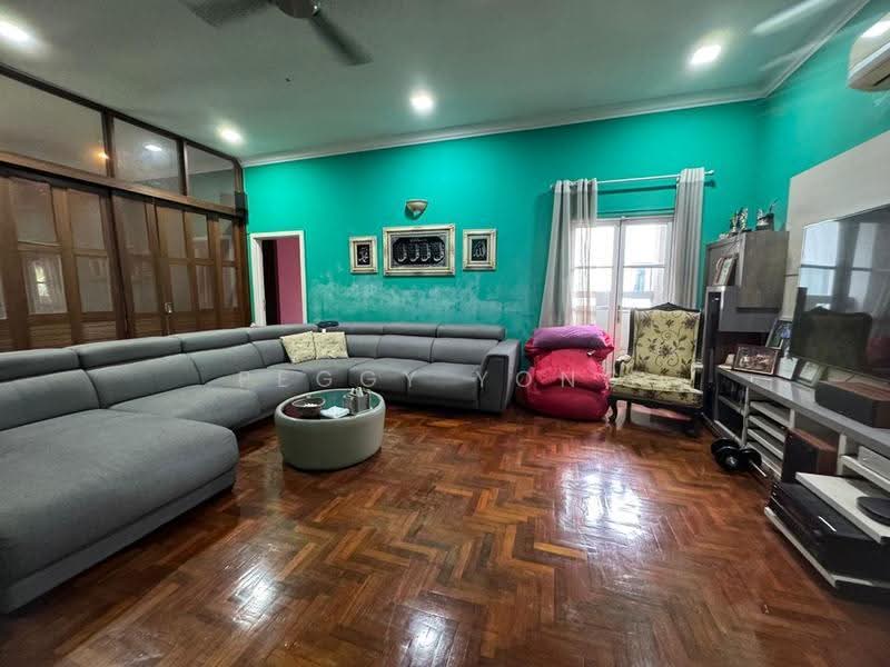 Bungalow House for Sale in Kota Damansara (Selangor) - Peggy Yong - Living Room - PropertyGuru.com.my