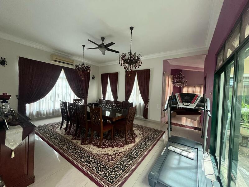 Bungalow for Sale in Kota Warisan (Sepang) - Mu'izz Halim - Dining Room - PropertyGuru.com.my