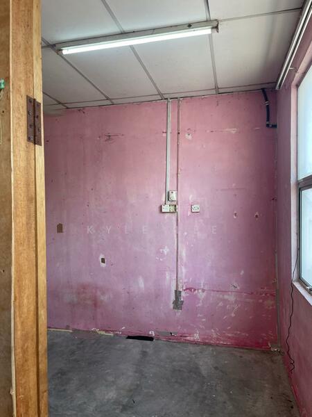 Shop for Rent in Sri Senawang Light Industry Area (Seremban) - Kyle Lee - Interior - PropertyGuru.com.my