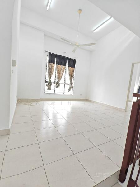 Setia Alam untuk Untuk Dijual - RM 850,000, Apr 2026 - Living Room - PropertyGuru.com.my