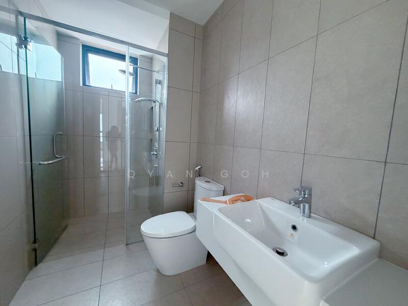 Condominium for Sale at Mezzo - Qyan Goh - Bathroom - PropertyGuru.com.my
