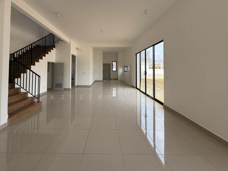Semi-Detached House for Sale in Cyberjaya (Selangor) - Azizirrahim . - Living Room - PropertyGuru.com.my