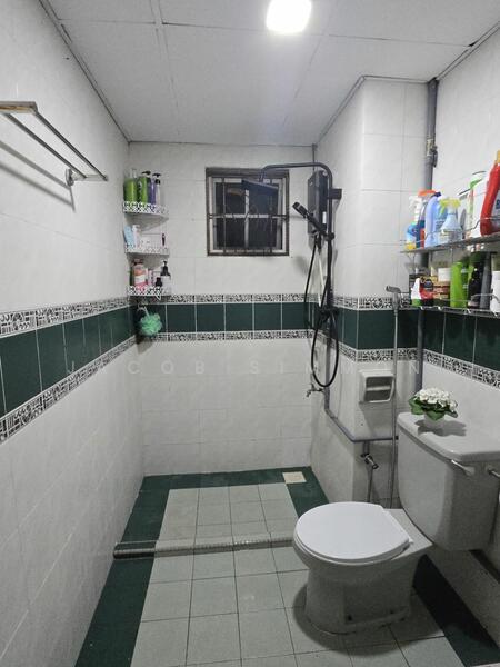 Townhouse for Sale at Avant Court Condominium - Jacob Simmon - Bathroom - PropertyGuru.com.my