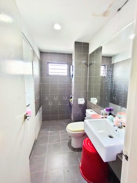 2-storey Terraced House for Sale in Klang (Selangor) - Mohammad Din Majid - PropertyGuru.com.my