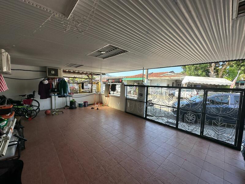 Sungai Nibong Pantai Jerjak Bayan Baru Semi D Landed Terrace untuk Untuk Dijual - RM 860,000, Apr 2026 - Exterior - PropertyGuru.com.my