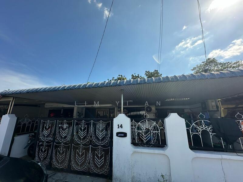 Sungai Nibong Pantai Jerjak Bayan Baru Semi D Landed Terrace untuk Untuk Dijual - RM 860,000, Apr 2026 - Exterior - PropertyGuru.com.my