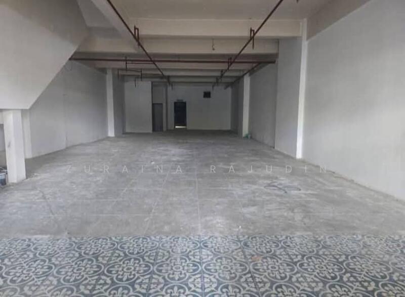 Shop / Office for Rent in Vista Alam Sek 14 (Shah Alam) - Zuraina Rajudin - Interior - PropertyGuru.com.my