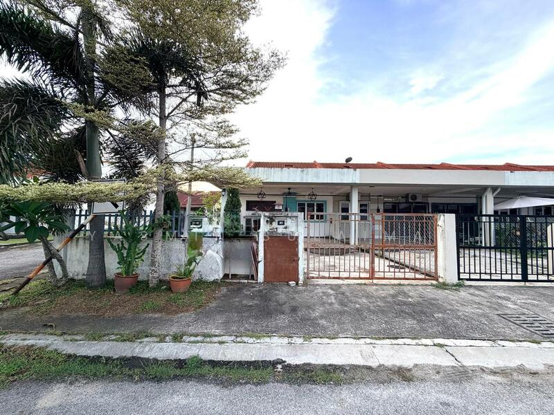 Terraced House for Sale in Klang (Selangor) - Yasmin Sulaiman - Exterior - PropertyGuru.com.my