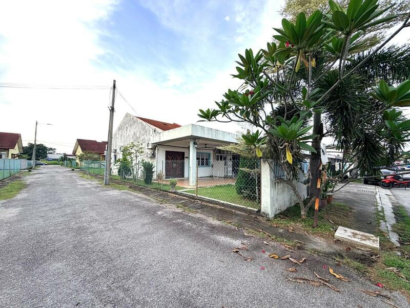 Terraced House for Sale in Klang (Selangor) - Yasmin Sulaiman - Exterior - PropertyGuru.com.my