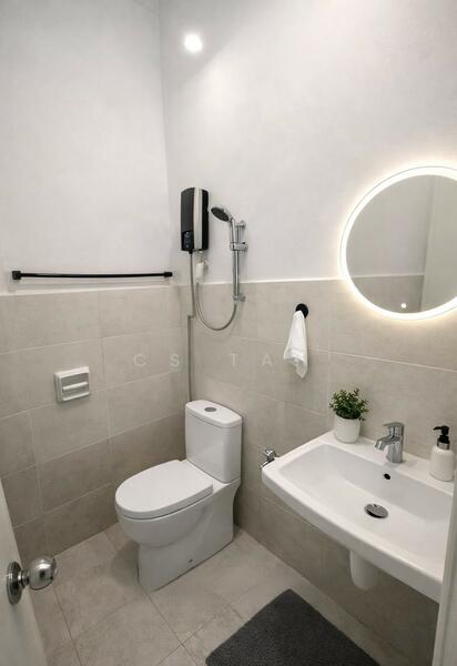 2-storey Terraced House for Sale in Taman Mount Austin (Tebrau) - CS Tan - Bathroom - PropertyGuru.com.my