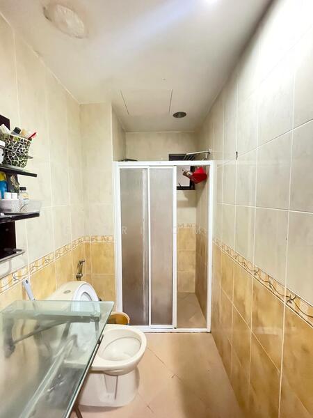 Condominium for Sale at D'Rimba - Fazri Omar - Bathroom - PropertyGuru.com.my