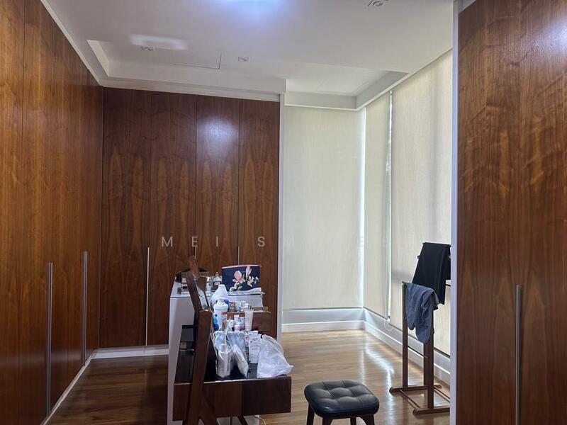 Twin Palms, Sungai Long Interior