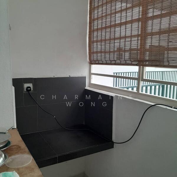 Skyvilla @ D'Island untuk Untuk Disewa - RM 1,800 /bulan, Mac 2026 - Balcony - PropertyGuru.com.my