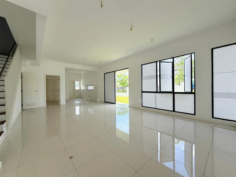 2-storey Terraced House for Sale in Kota Emerald (Rawang) - CK Sam - Living Room - PropertyGuru.com.my