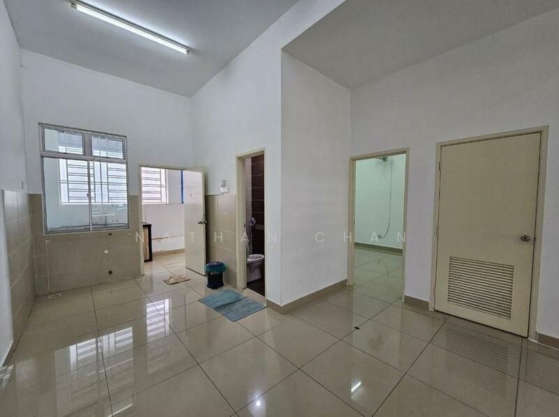 Ehsan Jaya Ehsan Jaya Ehsans Jayas untuk Untuk Dijual - RM 828,000, Feb 2026 - Kitchen - PropertyGuru.com.my