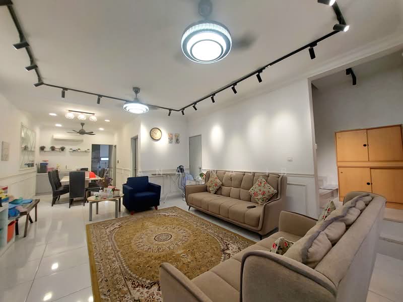 2-storey Terraced House for Sale in Alam Suria (Puncak Alam) - Ziana Najib - Living Room - PropertyGuru.com.my