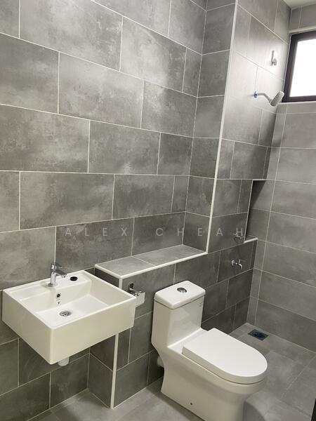 Cluster House for Rent in Iskandar Puteri (Nusajaya) (Johor) - Alex Cheah - Bathroom - PropertyGuru.com.my