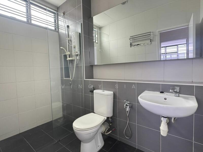 Cluster House for Sale in Taman Setia Indah (Tebrau) - Vincy Sia - Bathroom - PropertyGuru.com.my