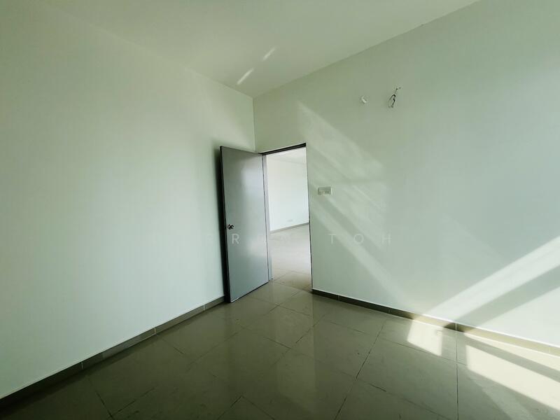 Service Residence for Sale at Serviced Residence @ The Louvre @ Country Heights - Darren Toh - Interior - PropertyGuru.com.my