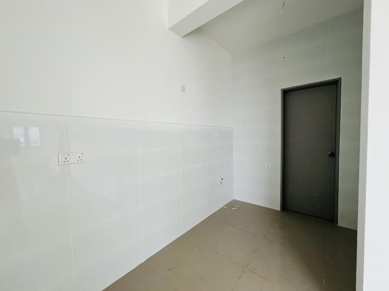 Service Residence for Sale at Serviced Residence @ The Louvre @ Country Heights - Darren Toh - Interior - PropertyGuru.com.my