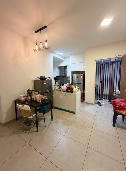 Service Residence for Sale at Petalz Residences - Christine Tan - Kitchen - PropertyGuru.com.my