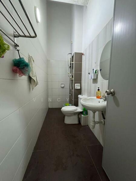 2-storey Terraced House for Sale in Setia Eco Gardens (Gelang Patah) - Vincy Sia - Bathroom - PropertyGuru.com.my