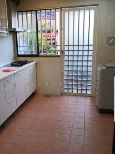 3-storey Terraced House for Sale in Bukit Jalil (Kuala Lumpur) - Daphne Lim - Kitchen - PropertyGuru.com.my