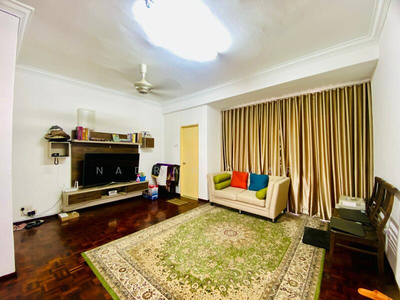 Bungalow for Sale in Rawang (Selangor) - Nadrah Omar - Living Room - PropertyGuru.com.my