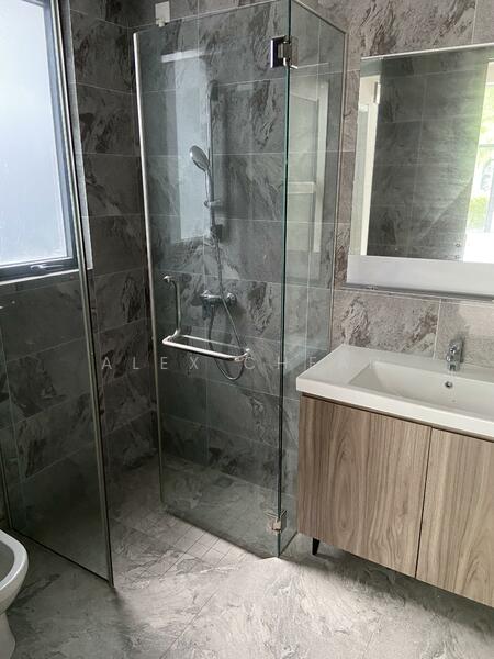 Vila Berkembar untuk Disewa di Forest City (Gelang Patah) - Alex Cheah - Bathroom - PropertyGuru.com.my