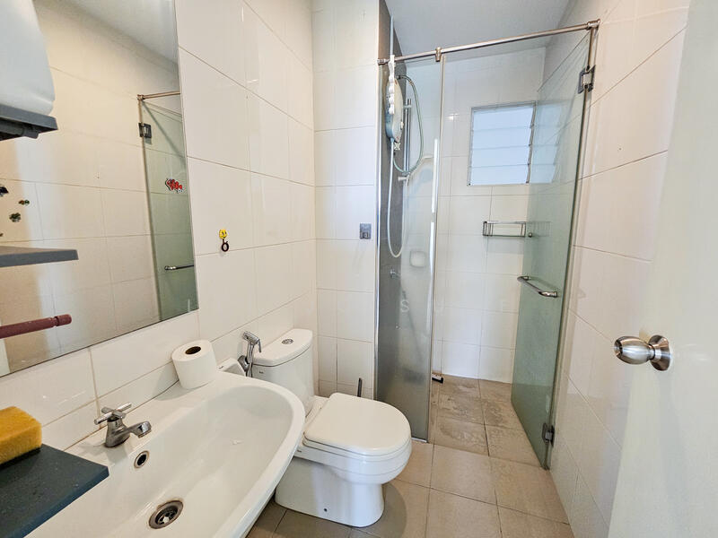 Condominium for Sale at Subang Parkhomes - Lee Jo Surf - Bathroom - PropertyGuru.com.my