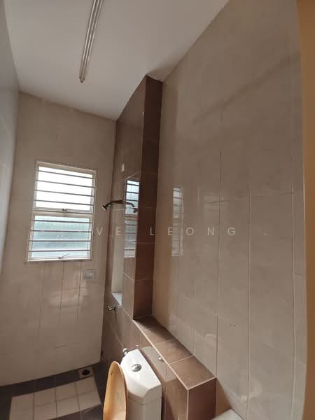 Rumah Teres 2 Tingkat untuk Dijual di Setia Indah (Setia Alam) - Steve Leong . - Bathroom - PropertyGuru.com.my