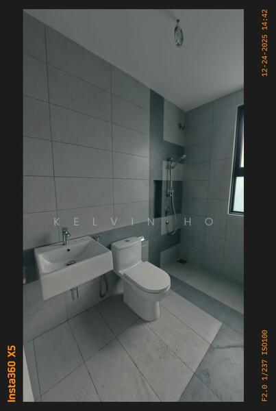 2-storey Terraced House for Sale in Sungai Buloh (Selangor) - Kelvin Ho - Bathroom - PropertyGuru.com.my