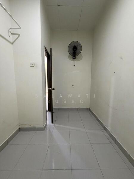 1-storey Terraced House for Sale in Bandar Putera 2 (Klang) - Salawati Busro - Interior - PropertyGuru.com.my