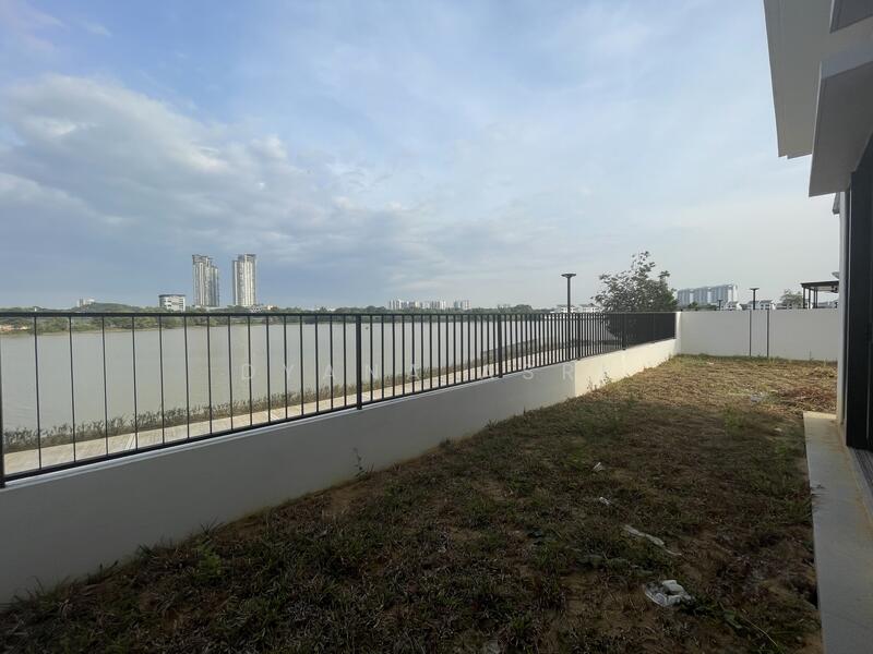 Semi-Detached House for Sale in Cyberjaya (Selangor) - Dyana Asri - Exterior - PropertyGuru.com.my