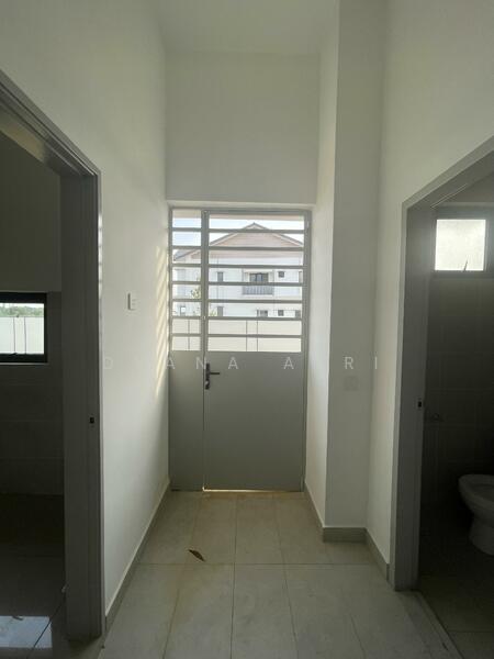 Semi-Detached House for Sale in Cyberjaya (Selangor) - Dyana Asri - Entrance - PropertyGuru.com.my