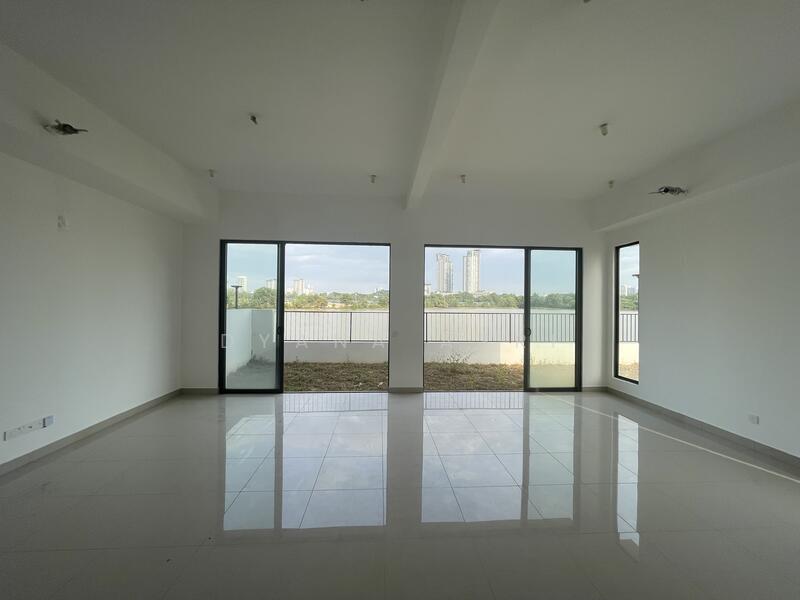 Semi-Detached House for Sale in Cyberjaya (Selangor) - Dyana Asri - Living Room - PropertyGuru.com.my